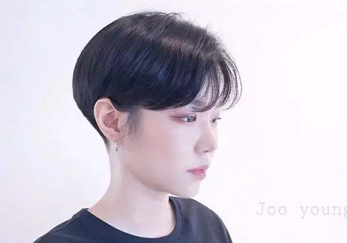 ̷ʲôͼ Ů̷ֱв
