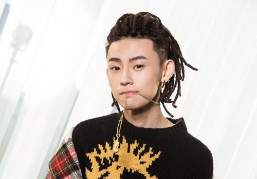 ͷβ跢look 2024Ƴ