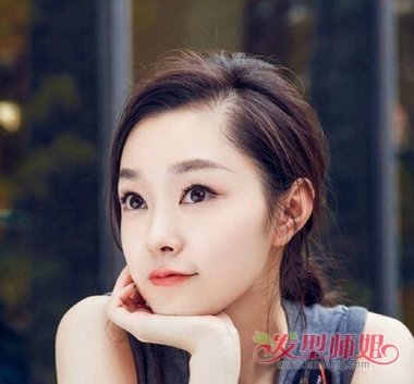 中等头发怎么样扎好看又简单 中等长发的扎发方法