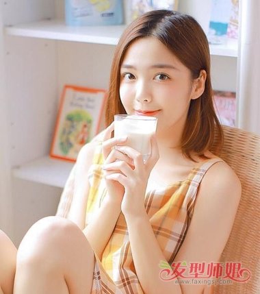 没有男生不爱大眼萌齐肩发女孩 傲娇女子双眼皮发型偏爱齐肩发