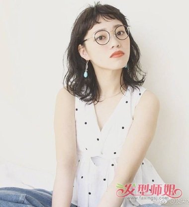 没有男生不爱大眼萌齐肩发女孩 傲娇女子双眼皮发型偏爱齐肩发