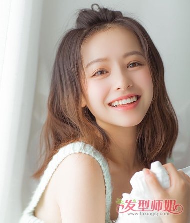 没有男生不爱大眼萌齐肩发女孩 傲娇女子双眼皮发型偏爱齐肩发