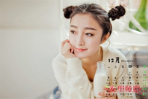 女生扎高耸丸子头调皮又可爱 日韩式丸子头特辑利索干练造型