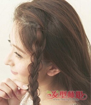 女生编简单的韩式辫子带图解 怎么编制漂亮辫子